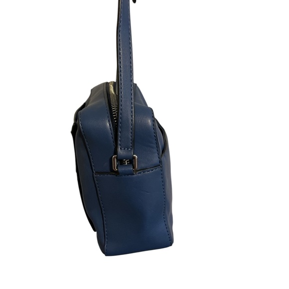 DKNY EUC Blue PU Leather Crossbody Bag No Callouts - Picture 6 of 13